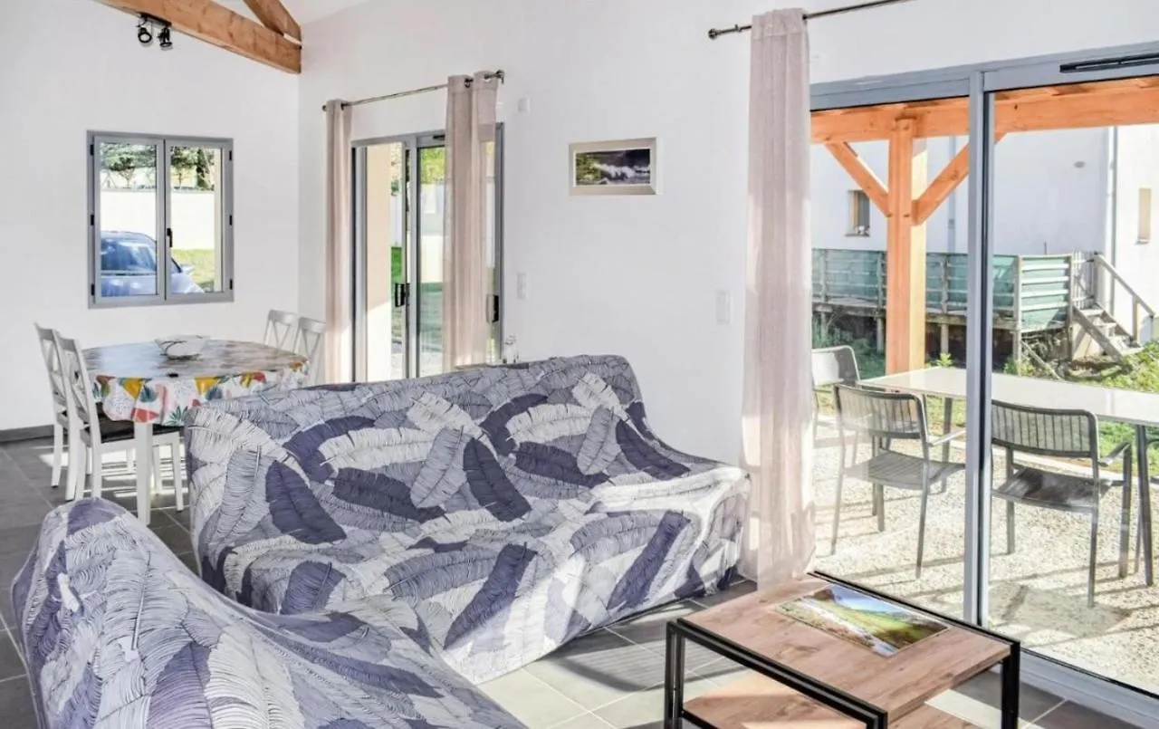 Holiday home Maison 2 Chambres Avec Vue Sur Les Pyrenees Galan
